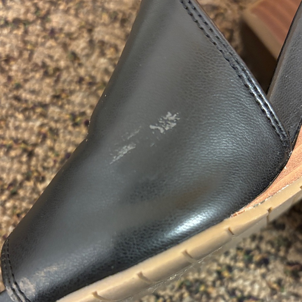 Kenneth Cole Reaction Black Open-Toe Cutout Wedge Sandals - Picture 3 of 6